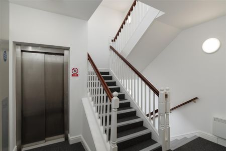 Pritchard Street, Bristol - Photo 2