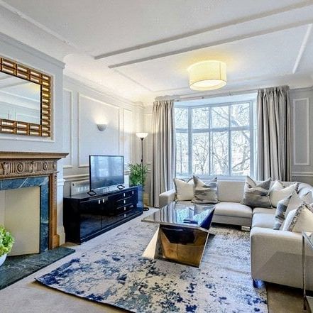 6 bedroom flat with 1 reception and 2 bathrooms in St. Johns Wood, NW8 - Photo 1