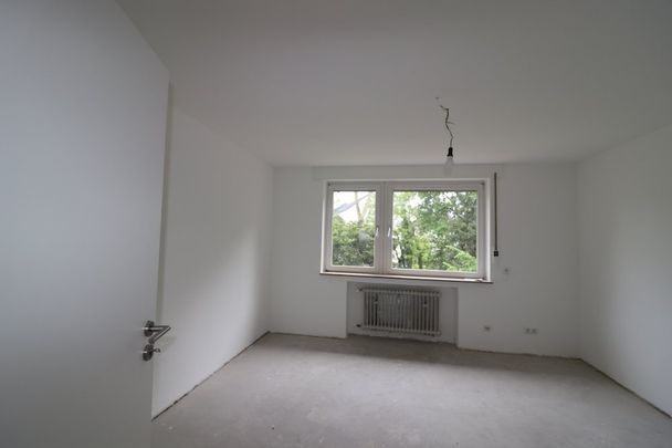 *SANIERTE EG-WHG MIT GARTEN UND GARAGE* 3 ZI Maisonette Whg. in ruhiger Lage von DU-Röttgersbach - Photo 1