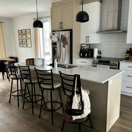 Magnifique 6 1/2 - IDEAL POUR FAMILLE - Quartier calme - Photo 4
