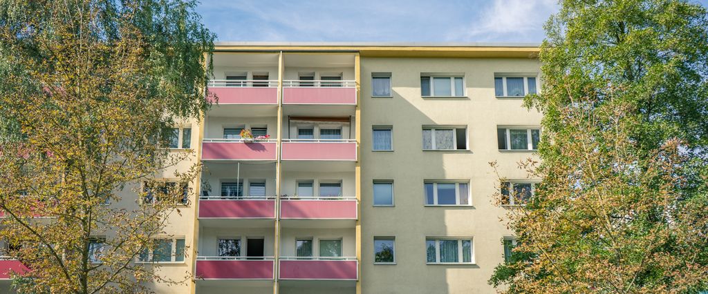 Schöne 2-Raum-Wohnung mit Balkon nahe Stadtpark gelegen - Photo 1
