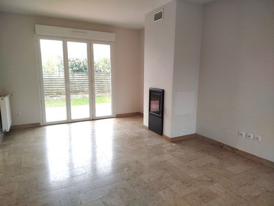 Location Maison 5 pièces 128m² MOISSAC 82200 - Photo 1
