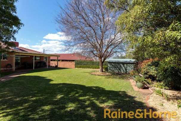 5 Willowbend Way, Dubbo, NSW 2830 - Photo 1