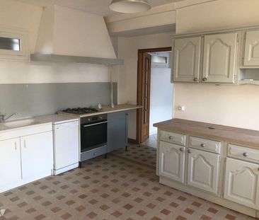 A louer, à BELBEUF (76240), une MAISON individuelle comprenant au R... - Photo 4