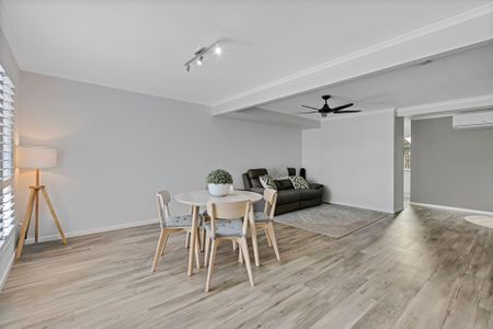 Easy Coastal Living, Moments to Mudjimba Beach! - Photo 3