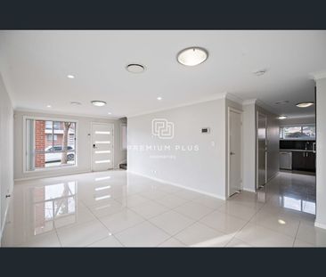 11 Waite Street, Kellyville Ridge, NSW 2155 - Photo 4
