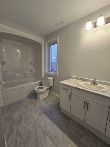 For Lease - 403 Louisa Street Unit# (Main Level), Fort Erie, Ontario - Photo 4