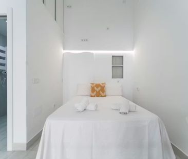 Calle Miguel Moreno Masson, Málaga, Andalusia 29007 - Photo 3