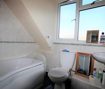 5 bedroom semi-detached house to rent - Photo 6