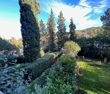 Location Appartement 2 pièces 53m² - Photo 2