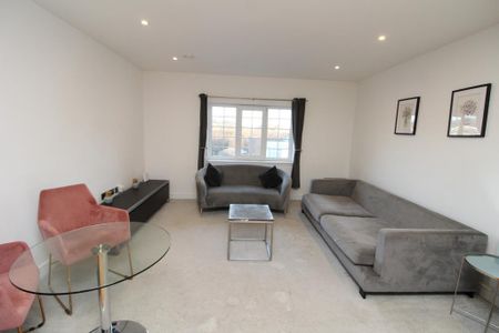 1 bedroom apartment to rent - Photo 2