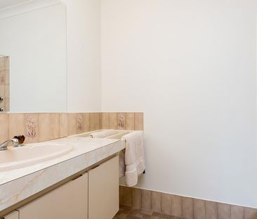 16 London Way - Photo 6