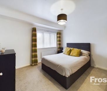 Douglas Road, Stanwell, Staines-upon-Thames,TW19 - Photo 4