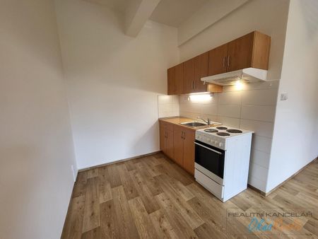 Pronájem bytu 2+kk 50 m² - Photo 2