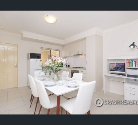 2/312 Railway Parade, East Cannington, WA 6107 - Photo 2