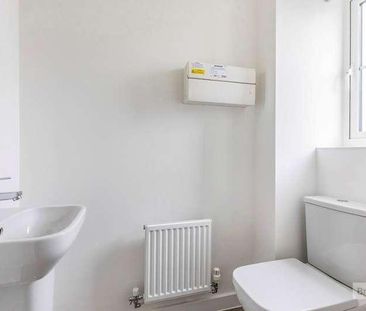 Airfield Way, Weldon Park, Corby, Northants, NN17 - Photo 5