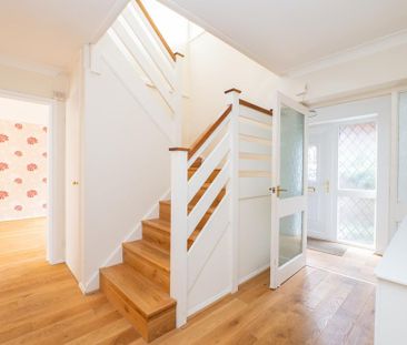 4 bedroom detached house to rent - Photo 6