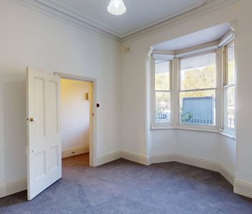 Charming Victorian Cottage with Country Ambience on Leafy Errol Street - Photo 1