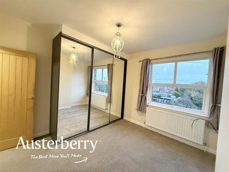 2 bedroom townhouse to rent - Photo 4