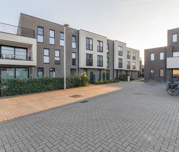 Rustig gelegen nieuwbouwappartement met autostaanplaats - Photo 2