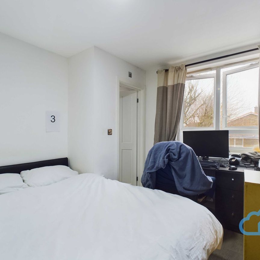 RM3 Alfred Street | Bow Road | London | E3 2BY - Photo 1
