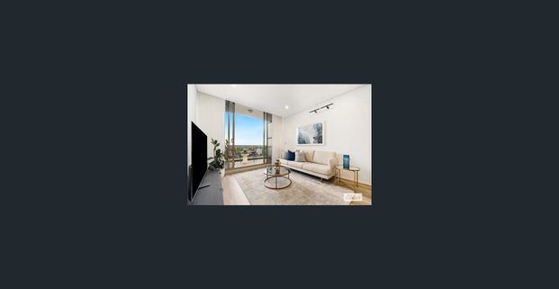 When Size Does Matter! 262 sqm in Title. Prestigious Apartment with 270 Degree Fantastic View - Photo 1