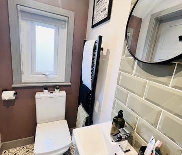 BEDROOM 1- MEDIUM DOUBLE ENSUITE - Photo 1