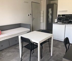 STUDIO MEUBLÉ DANS RESIDENCE RECENTE FACE FAC CITADELLE - Photo 5