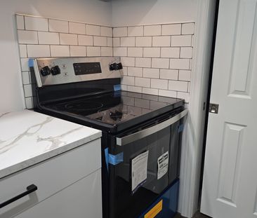 For Lease - 511- B Parade Drive, Stittsville - Munster - Richmond, ... - Photo 3