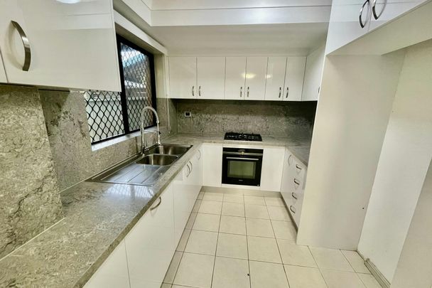 4/9-13 Valeria Street - Photo 1
