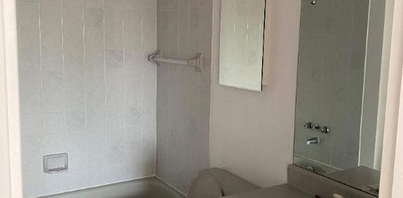 4.5 situé au 41 Pinard à Granby - Photo 2