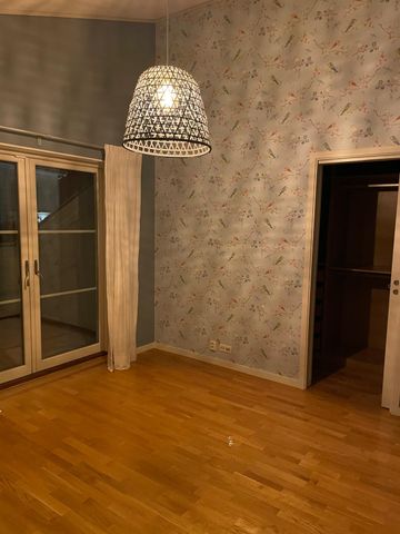 Lövbrunnavägen, Täby - Photo 3