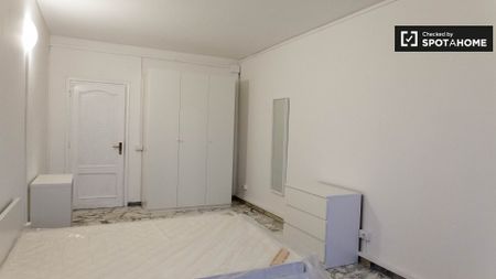 Via di Donna Olimpia, Rome, Lazio 00152 - Photo 3