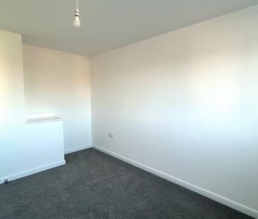 3 bedroom detached house to rent - Photo 2