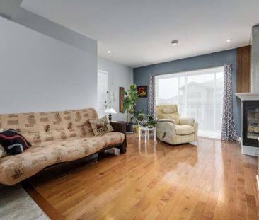 4 ½ semi-meublé au dernier étage - Top-Floor Semi-Furnished 2-Bedro... - Photo 3