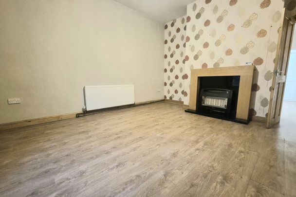 Florence Street - Photo 1