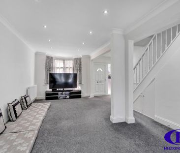 5 bedroom semi-detached house to rent - Photo 2