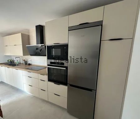 Alquiler de casa o chalet independiente en Camino del Lago Sanabria, 1 - Photo 4