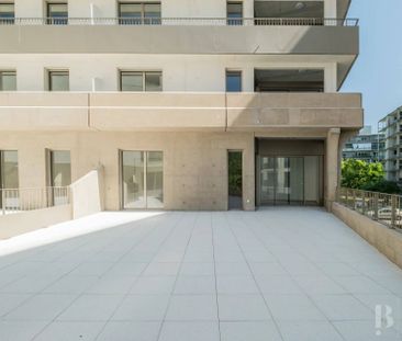 Rental Apartment Bordeaux Saint-Jean - Photo 1