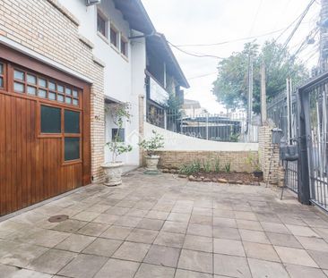 Casa com 4 quartos e 300m² para alugar em Jardim Botânico, Porto Al... - Photo 1