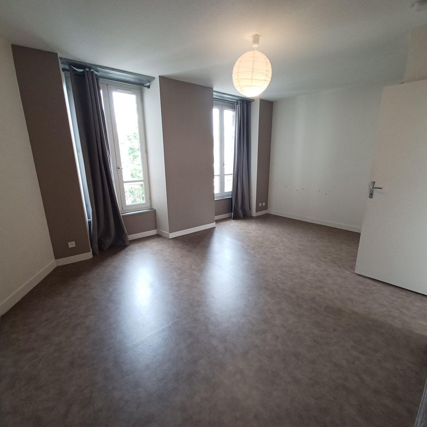Location Appartement 2 pièces 31m² AURILLAC 15000 - Photo 1