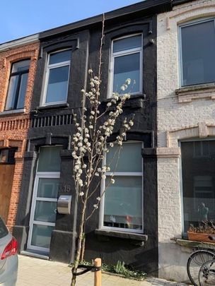 BEZOEKMOMENT ZIT VOL - Photo 1