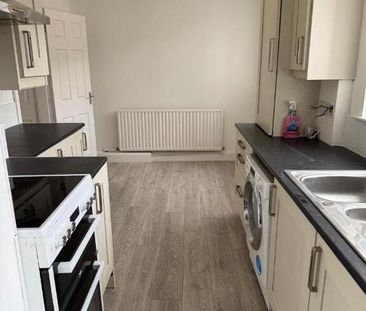6 Drumnamoe Avenue, Lurgan, BT67 9EW - Photo 2