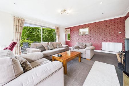 2 bedroom detached bungalow to rent - Photo 3