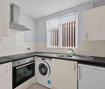 Apt 1, 9 Derryvolgie Avenue, Belfast, BT9 6FL - Photo 3