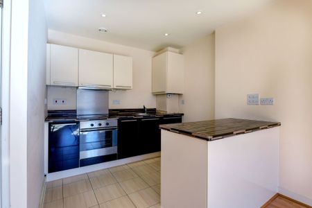 2 bedroom flat to rent, Available unfurnished from 24/03/2025 - Photo 4