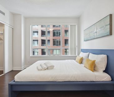 For Lease - 28 Linden Street Unit# 2708, Toronto, Ontario - Photo 1