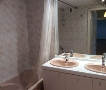Location Appartement 3 pièces 71m² ILLKIRCH GRAFFENSTADEN 67400 - Photo 3