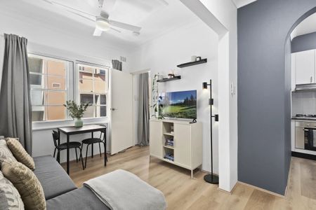 10/126 Victoria Street, Potts Point NSW 2011 - Apartment For Rent | Domain - Photo 2
