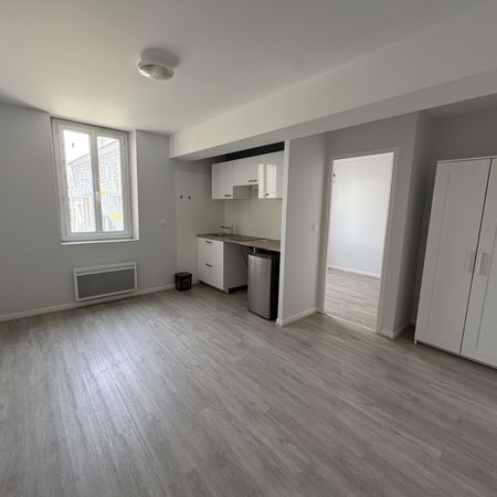 Location Appartement 2 pièces 29m² AGEN 47000 - Photo 3